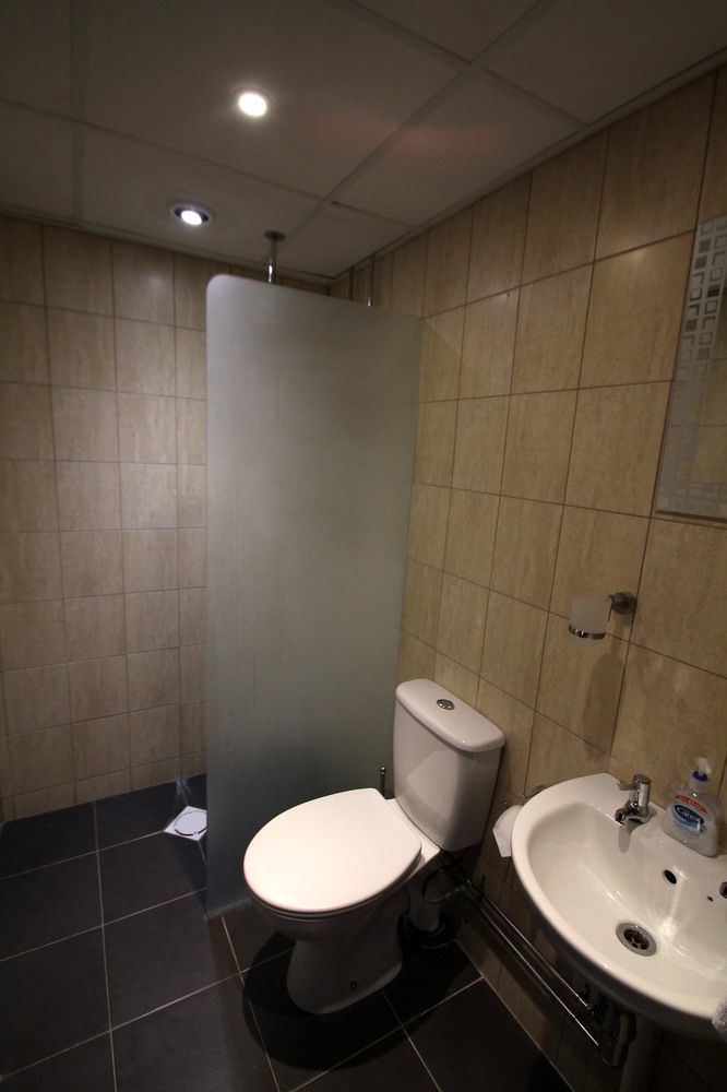 Twinwoods Guestrooms Milton Ernest Zewnętrze zdjęcie